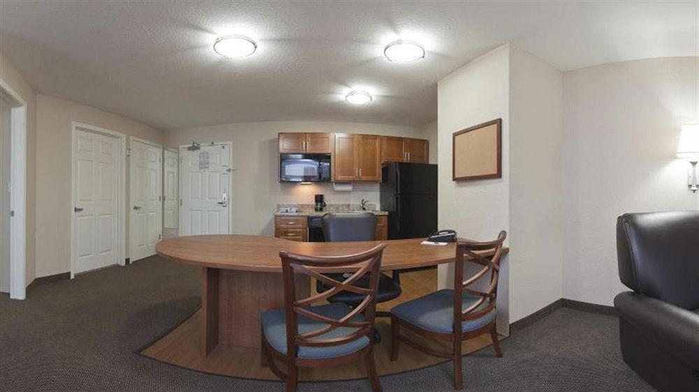 Candlewood Suites Indianapolis East By Ihg Luaran gambar
